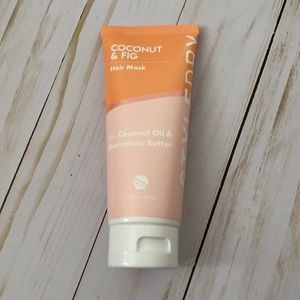 NEW! Styledry Coconut & Fig Hair Mask